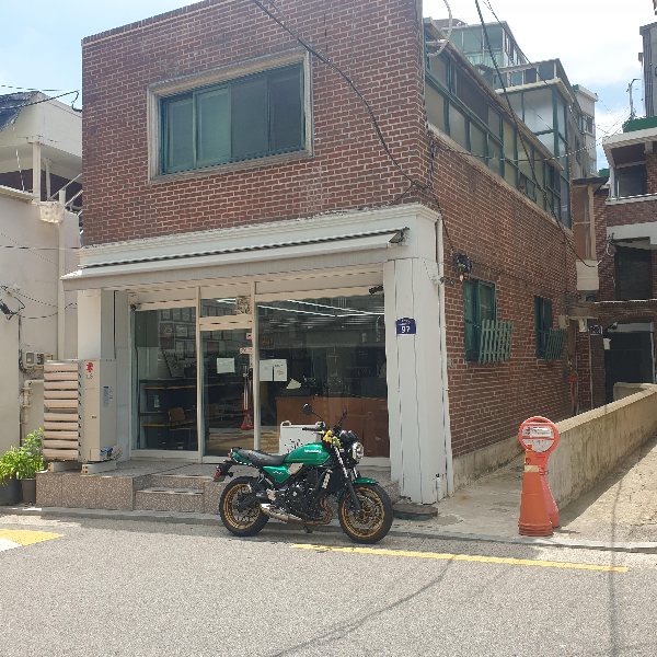 증가로 커피공방: 홍은동 명지전문대학 근처 로스터리 카페_카페 모습