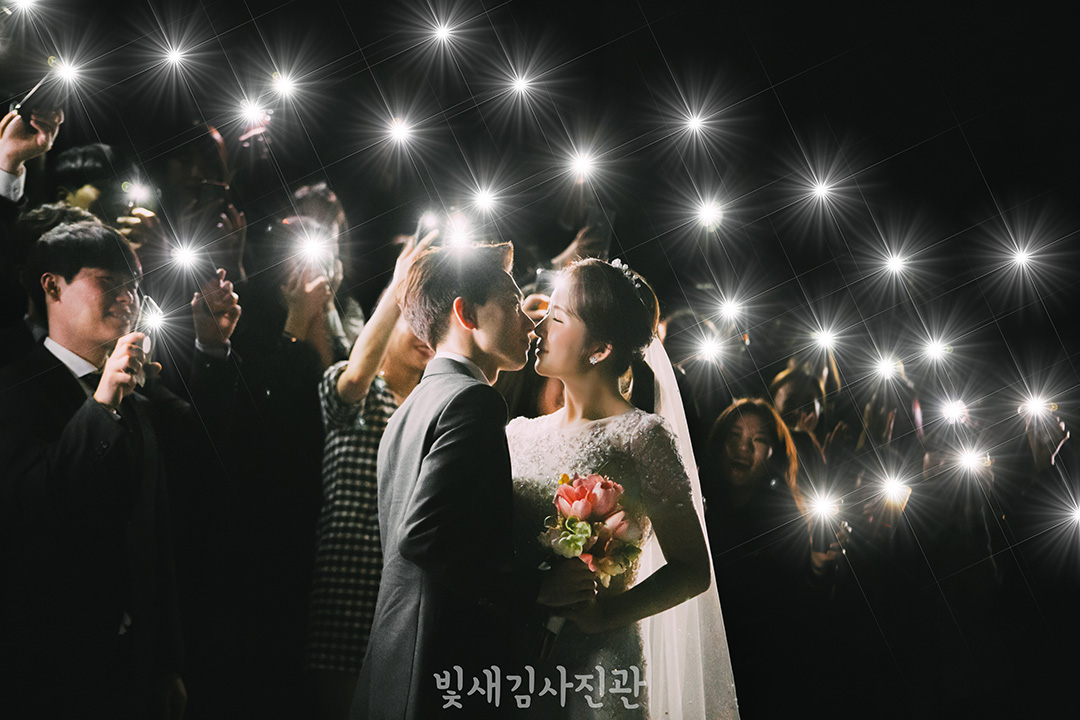 호텔리츠 플래시컷