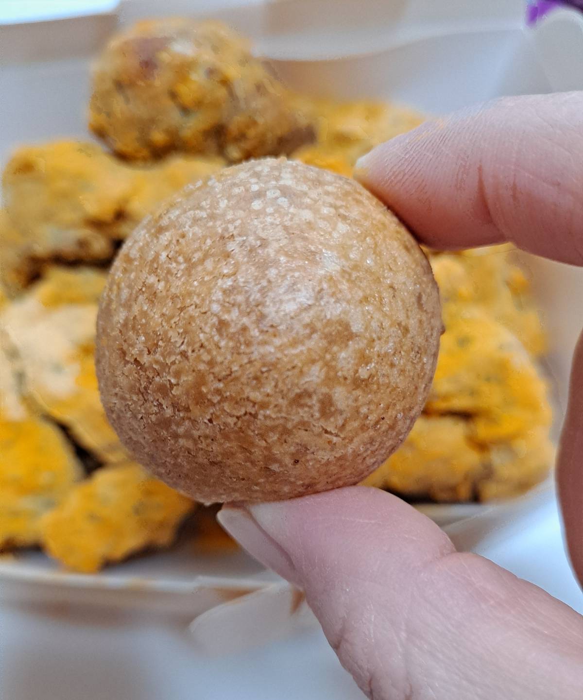 탱글탱글 치즈볼