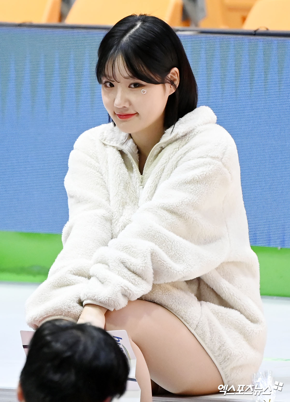 최홍라 치어리더 경기장 일상 사진