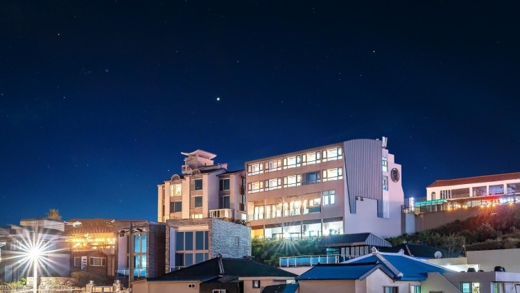 바다가 보이는 제주 애월 펜션 오션뷰 프레임스파빌