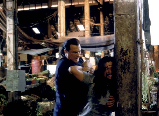 벨리 오브 비스트 액션 영화 다시보기 추천 / 줄거리 결말 후기 리뷰 스포일러