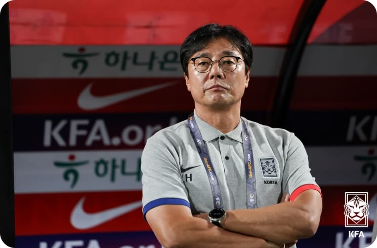 황선홍 감독