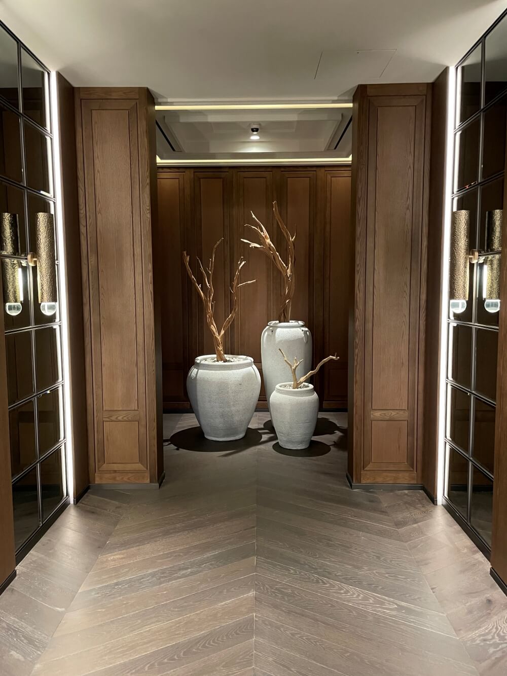 서울 잠실 소피텔 - 32층 클럽 밀레짐 라운지 복도