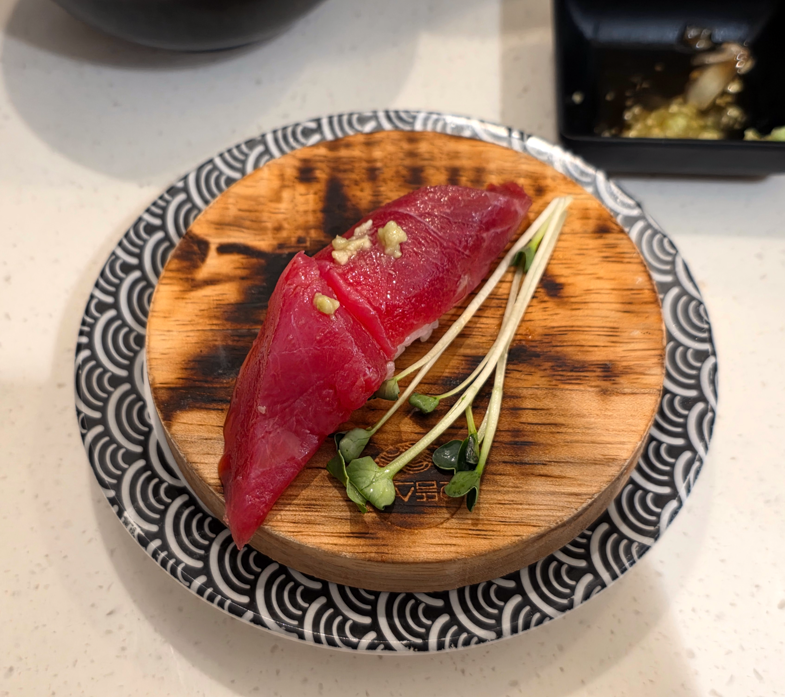 압구정회전초밥음뜸스시