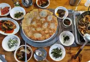 오늘N 식큐멘터리 소요산 산행 후 능이버섯전골 백숙 맛집
