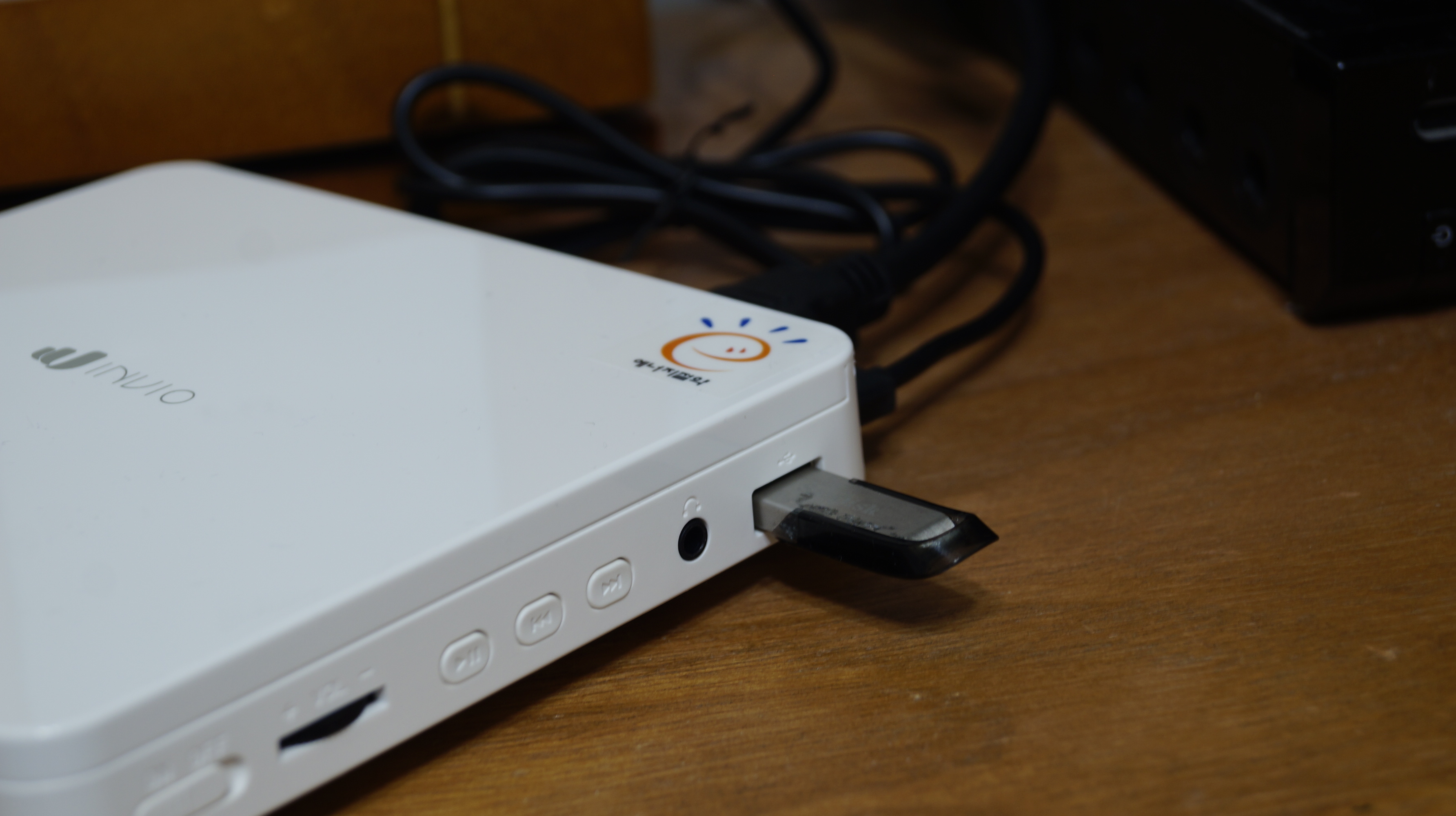 인비오 IV-30M DVD 플레이어