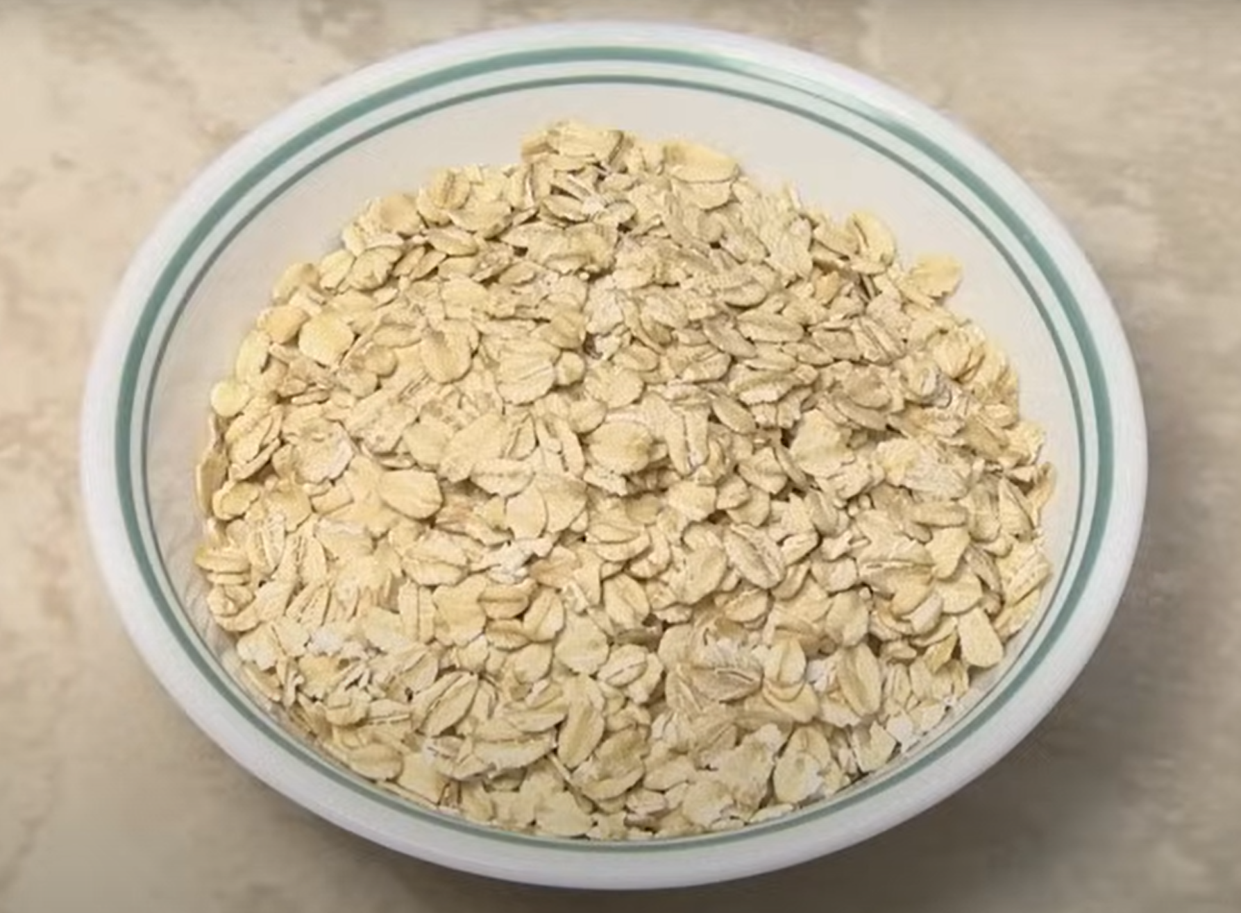 세계 10대 슈퍼푸드 ⑤ 귀리 🥣 - “곡물 중의 곡물, 심장을 지키는 아침의 힘”