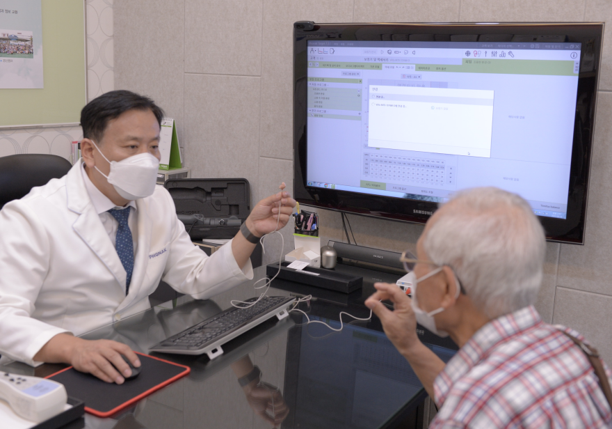 포낙보청기 대구센터 피팅(소리조절)