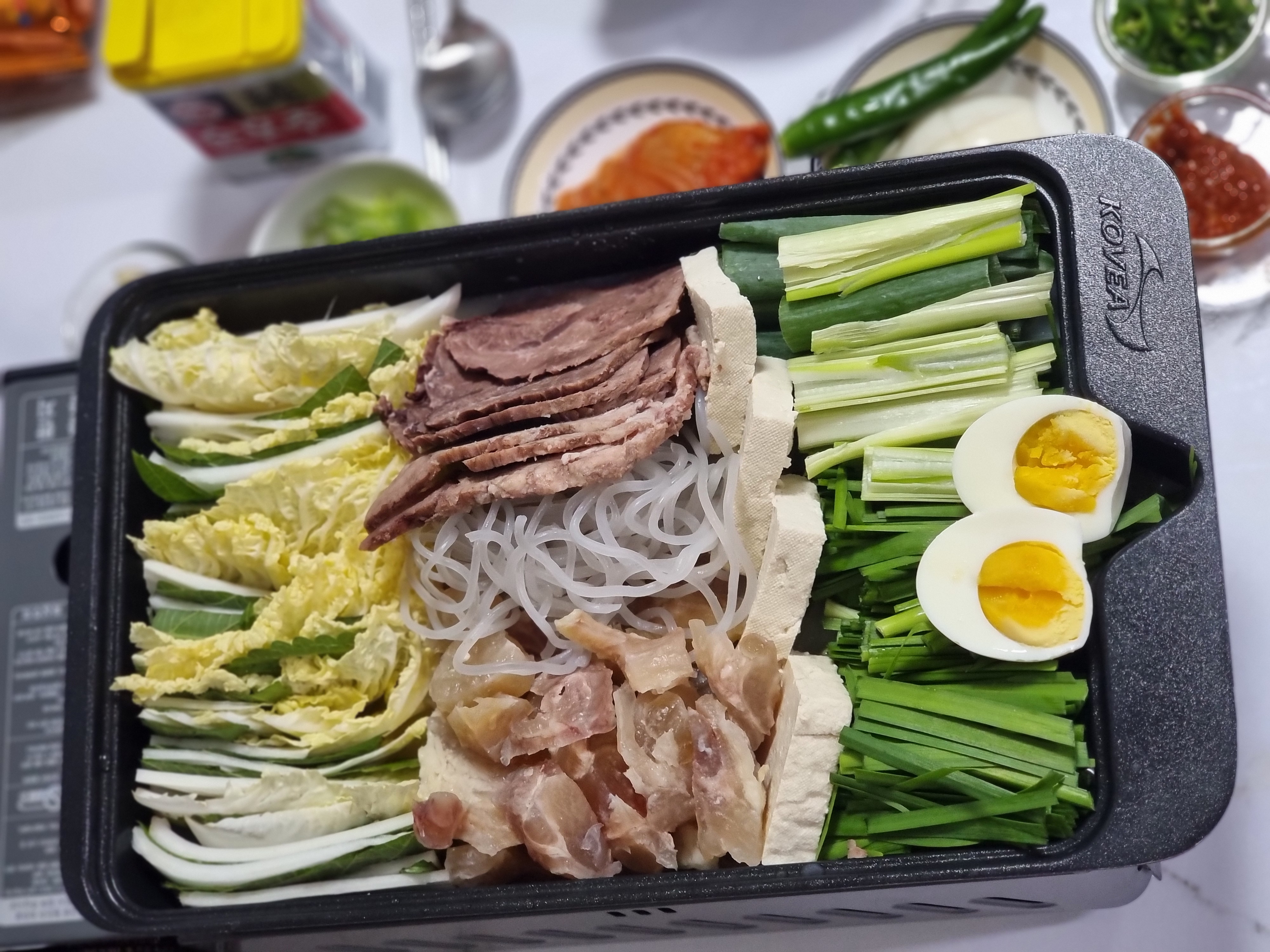 사태+스지+두부 전골에 활용한 반숙란