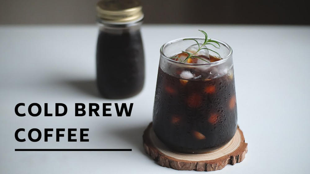 당신의 카페에서 콜드브루 커피를 판매해야 하는 4가지 이유