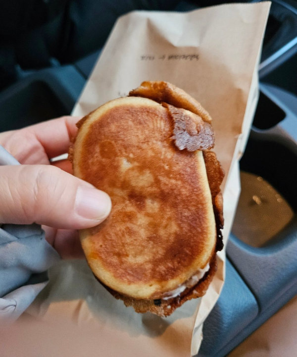 웨이크업엘리 계란빵