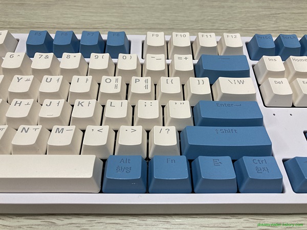 콕스(Cox) CK87 게이트론 LED 기계식 키보드(청축 텐키리스 크림블루)