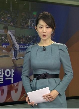 엄지인 아나운서