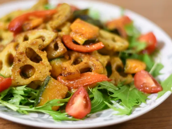 간장에 조려 먹는 연근