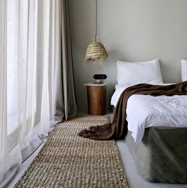 신혼집 커튼 조명 배치 네오코지 채광 인테리어