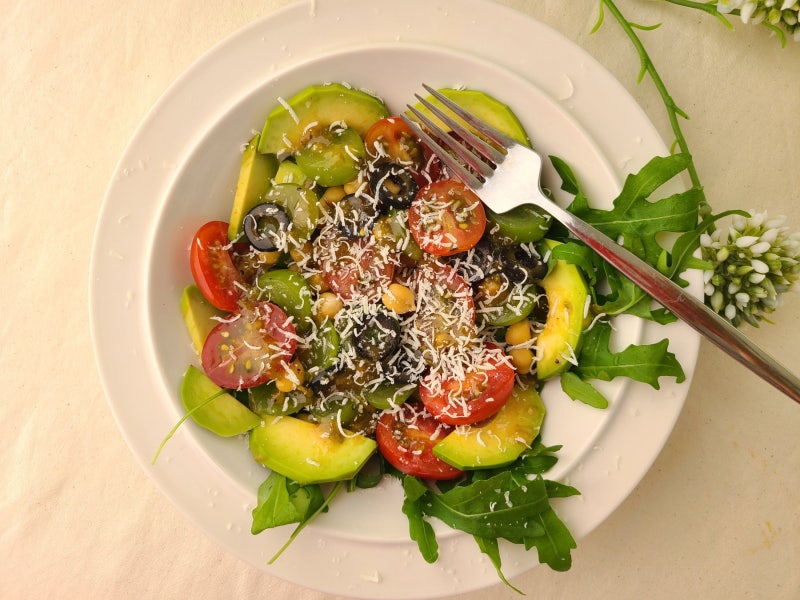 아보카도-샐러드