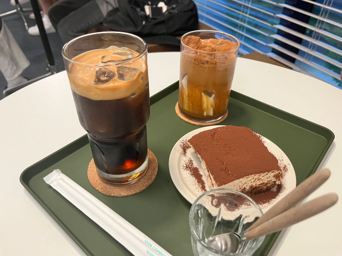 인썸니악 커피바 주문 메뉴