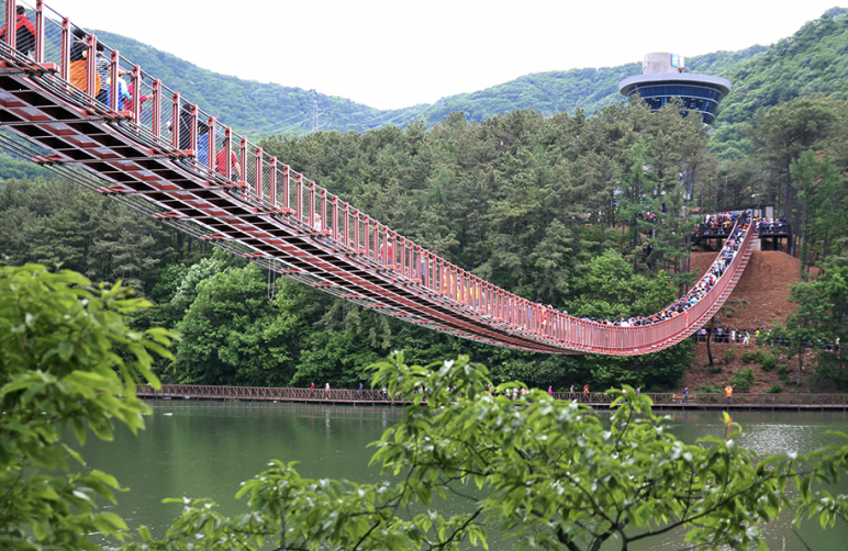 마장호수 출렁다리 이미지