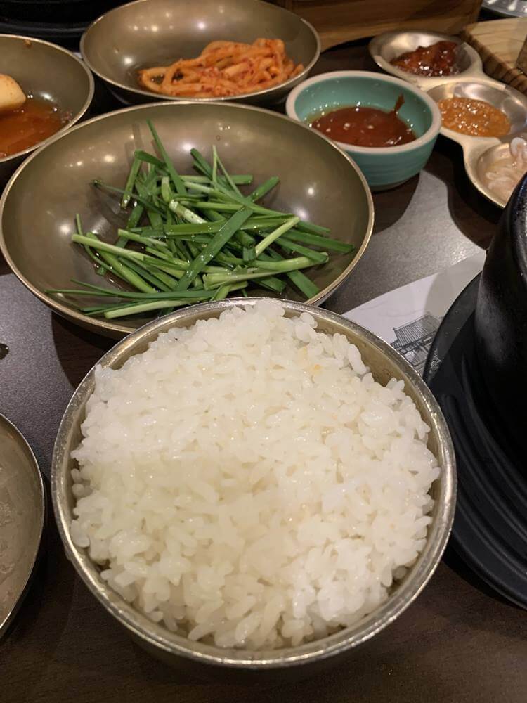 공기밥