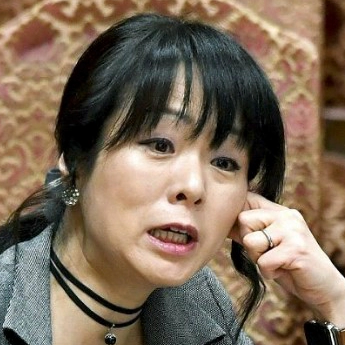 자민당 극우 혐한 국회의원 스기타 미오
