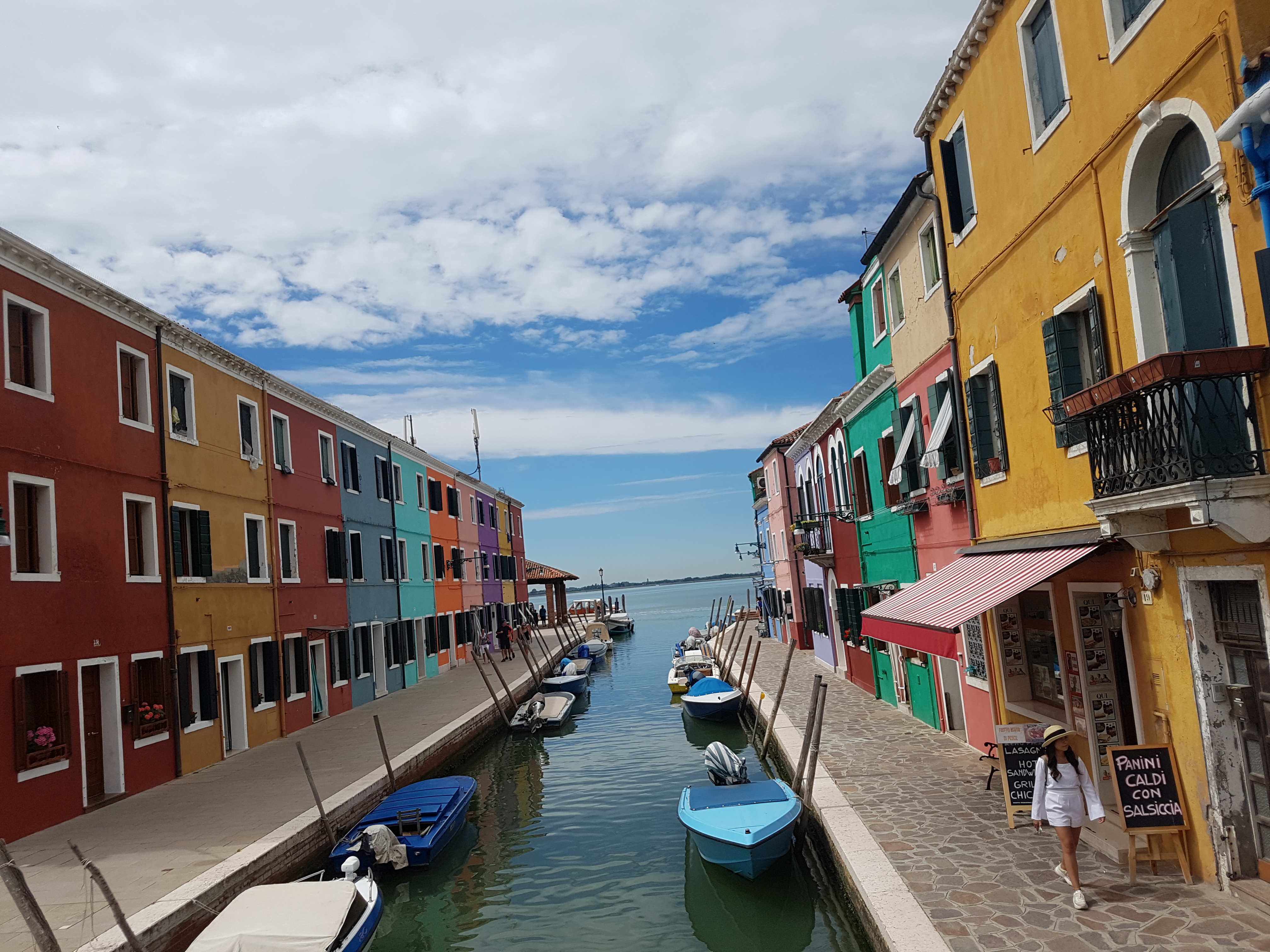 이탈리아 베네치아(Venezia) 근교의 부라노 섬(Burano)