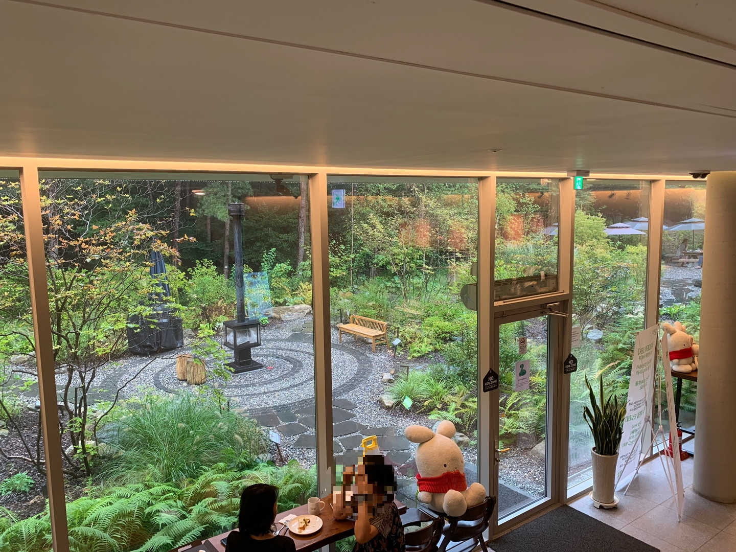 동탄 카페인중리 내부