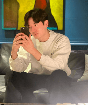 이지훈 사진