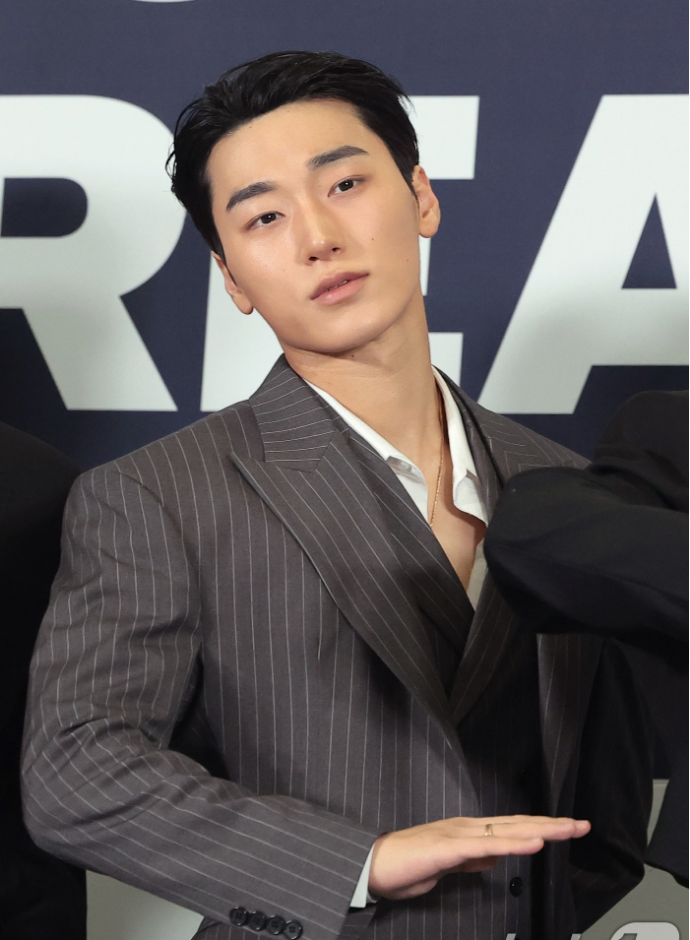 에이티즈 산 열애설 부인, 영상 속 여성 브랜드 관계자 해명 정리 참고 이미지 2