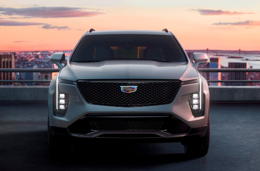 캐딜락 XT4 외부 디자인