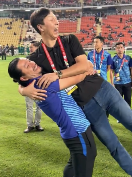 베트남 미쓰비시컵 우승: 결승전 하이라이트 보기