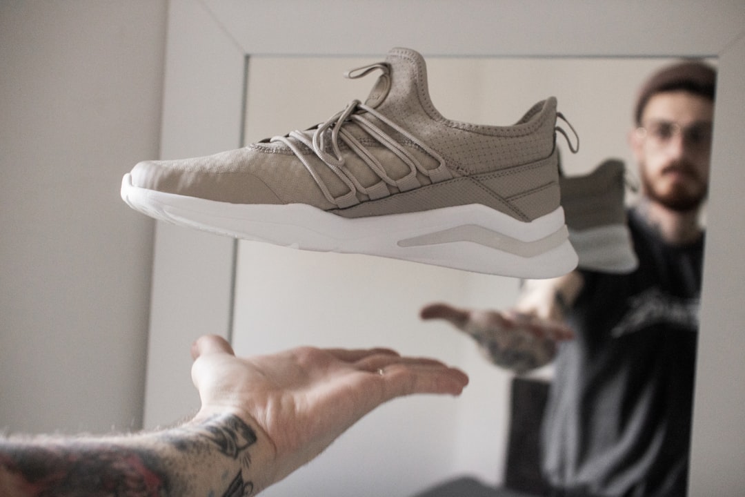 Sneaker