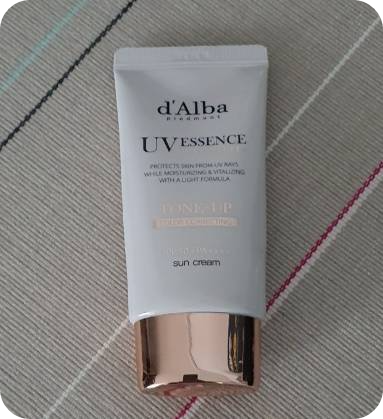 달바 워터풀 톤업 선크림