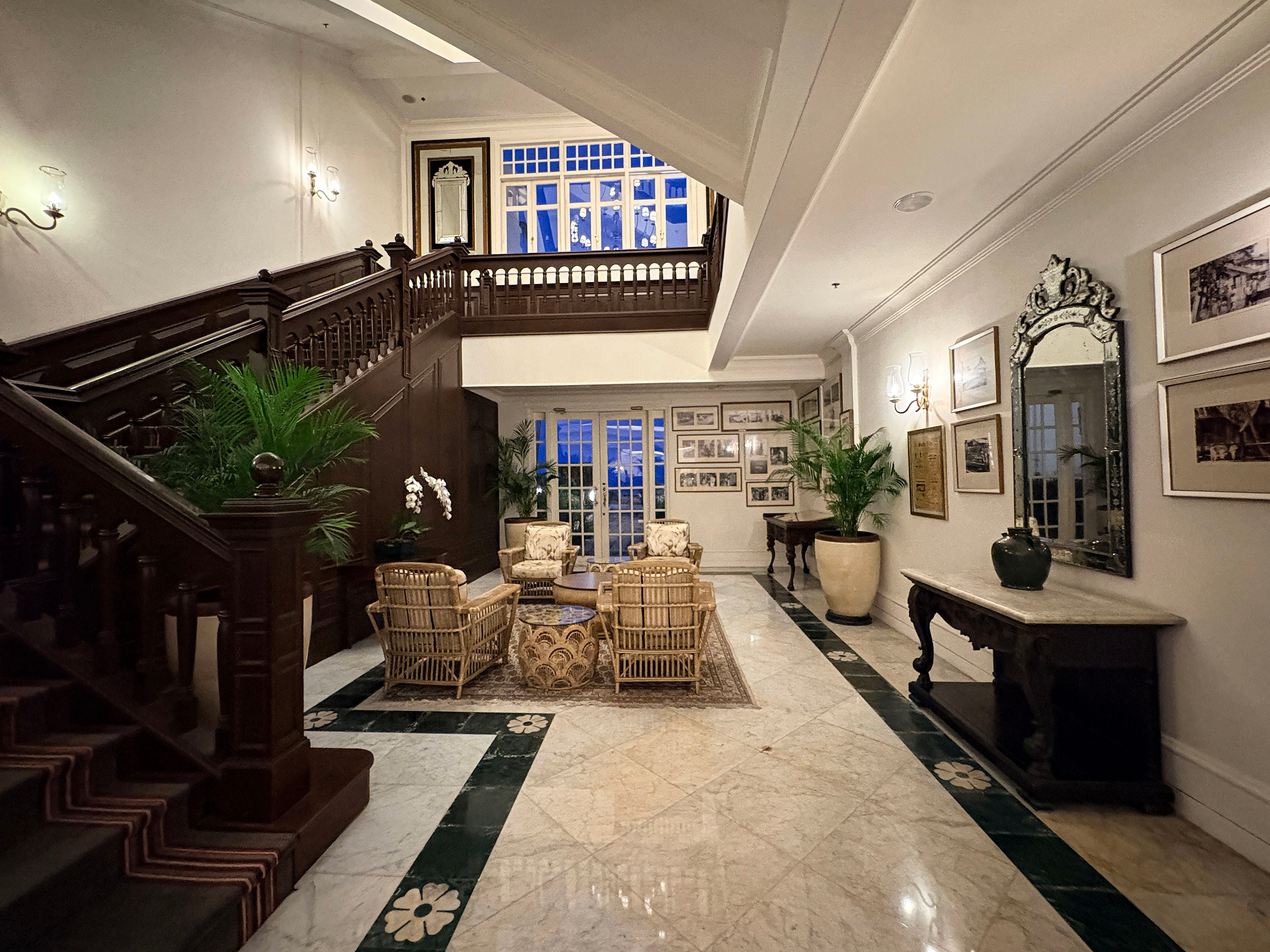 E&amp;O Hotel 복도의 인테리어