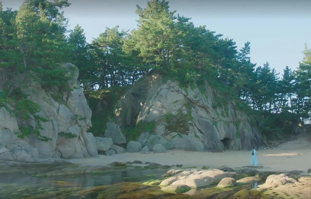 송지호해수욕장 서낭바위