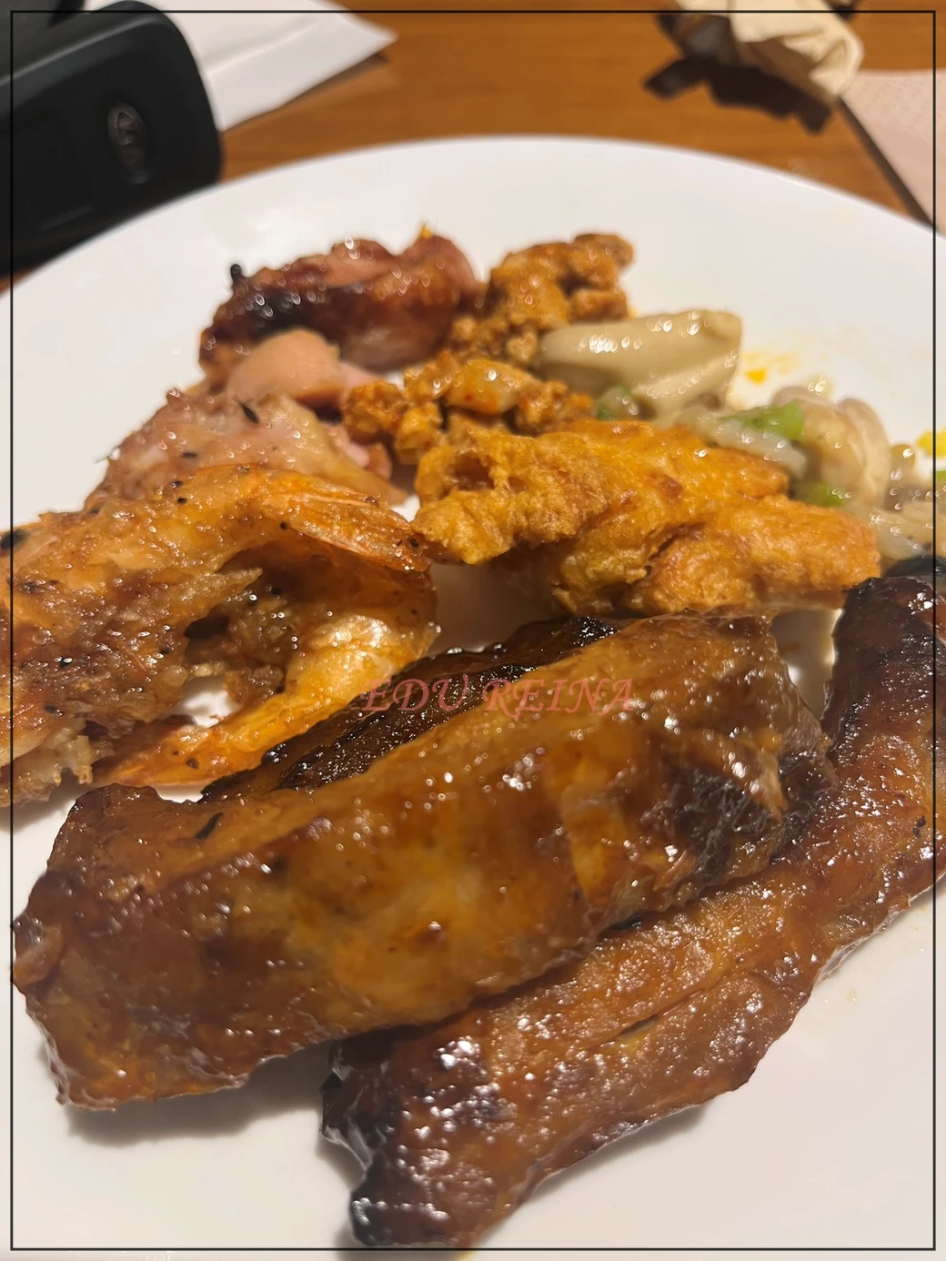 빕스-신메뉴-바베큐류-접시