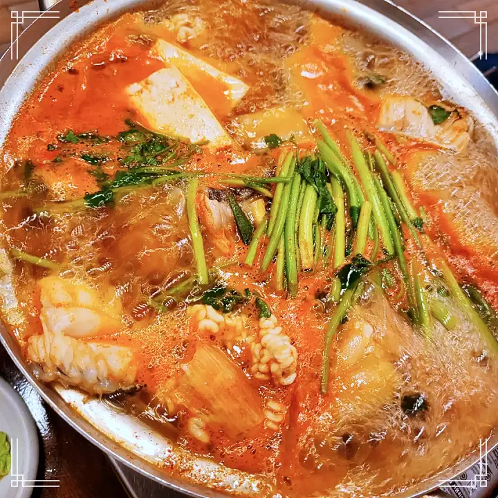 줄서는식당 마포 공덕 생 대구탕 대구 매운탕 지리 맛집 함은정 대구뽈찜 대구전골 권율 추천 49회 소개