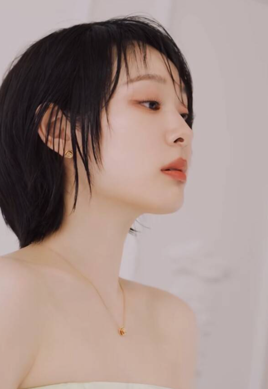 김연아 숏컷 변신