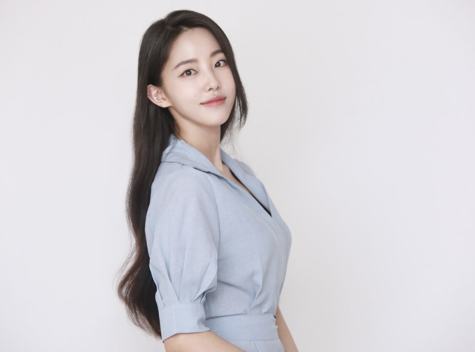 배우 홍서희