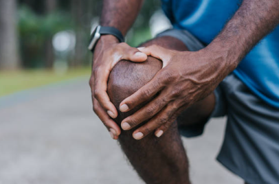 관절에 무리가 가는 동작