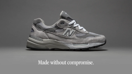 뉴발란스 그레이