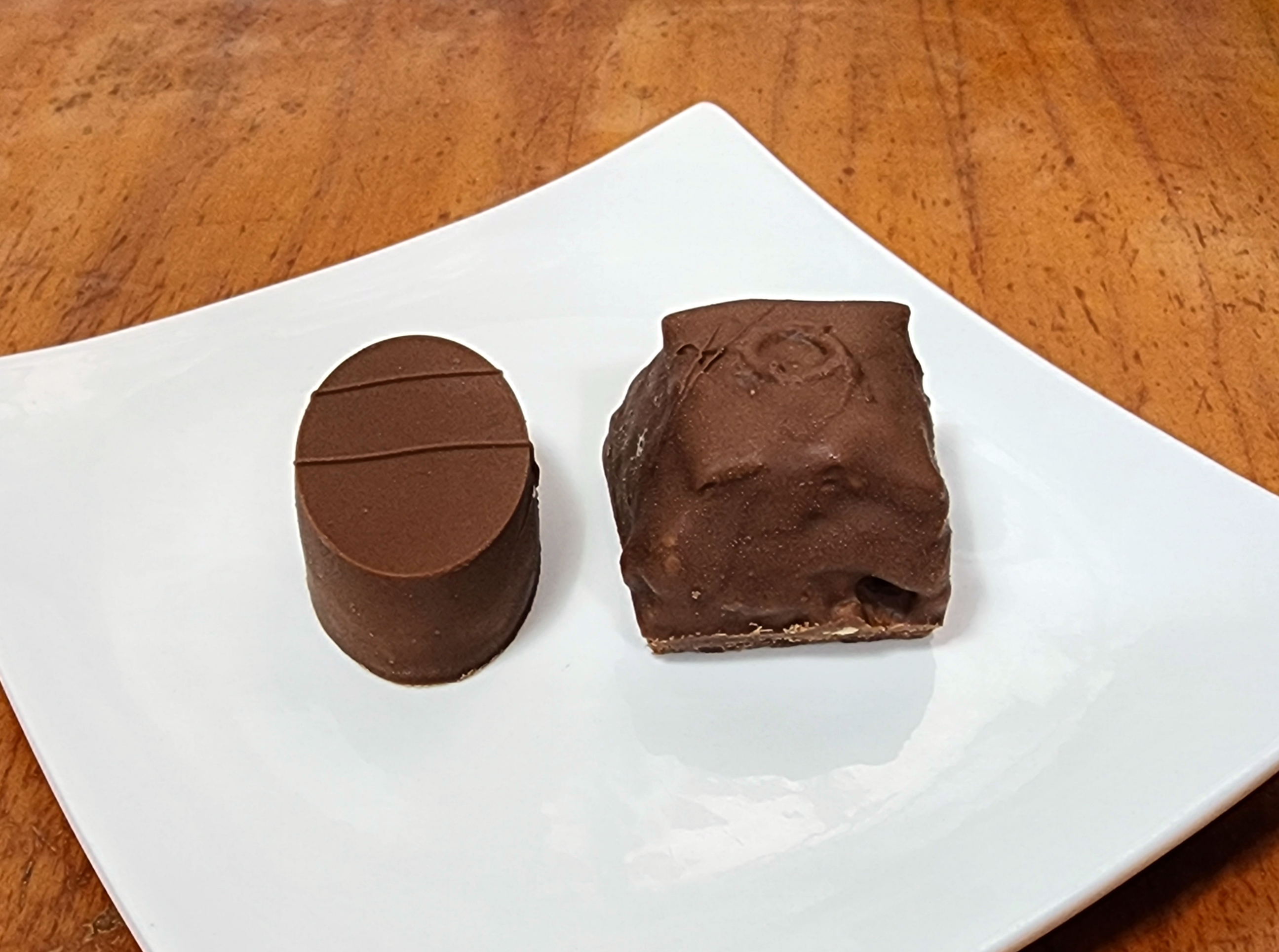 케르반베이커리_피스타치오바클라와_두바이초코렛