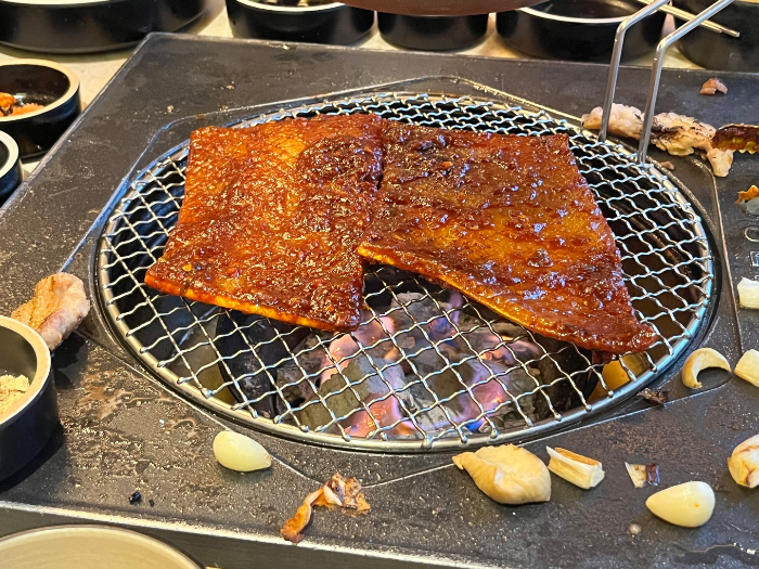 껍데기 마무으리~