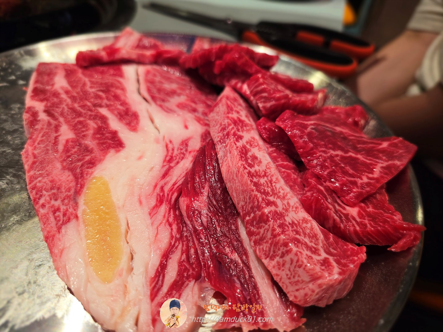 꾸석지돌판한우