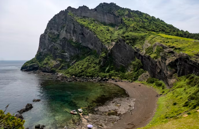 자연과 사람이 함께 만든 가치 유네스코 3관왕 제주도가 주는 삶의 기준