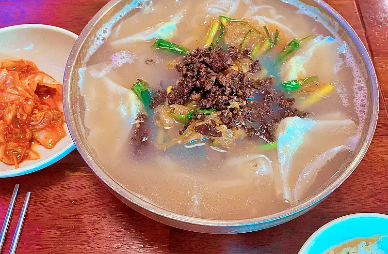 어서와 한국은 처음이지 아르헨티나 친구들 편 강남 신논현역 칼국수, 떡국, 만두, 교자, 설렁탕 맛집 위치