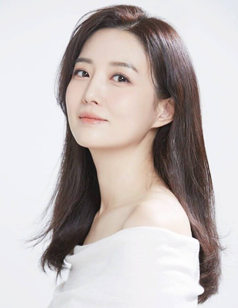 아나운서-출신-방송인-김소영