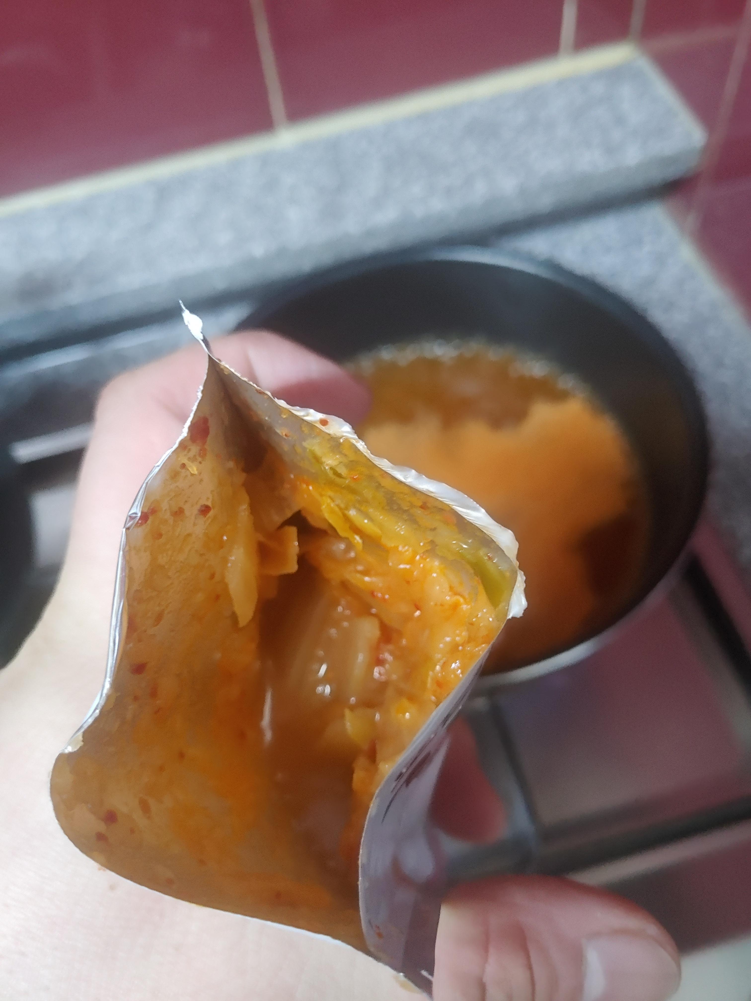 오모리 김치찌개라면