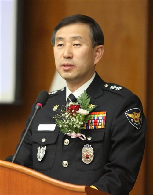 조길형 충북지사 사퇴... '충주맨' 키운 뚝심도 외면한 국힘 공천 내정설의 비극(프로필)