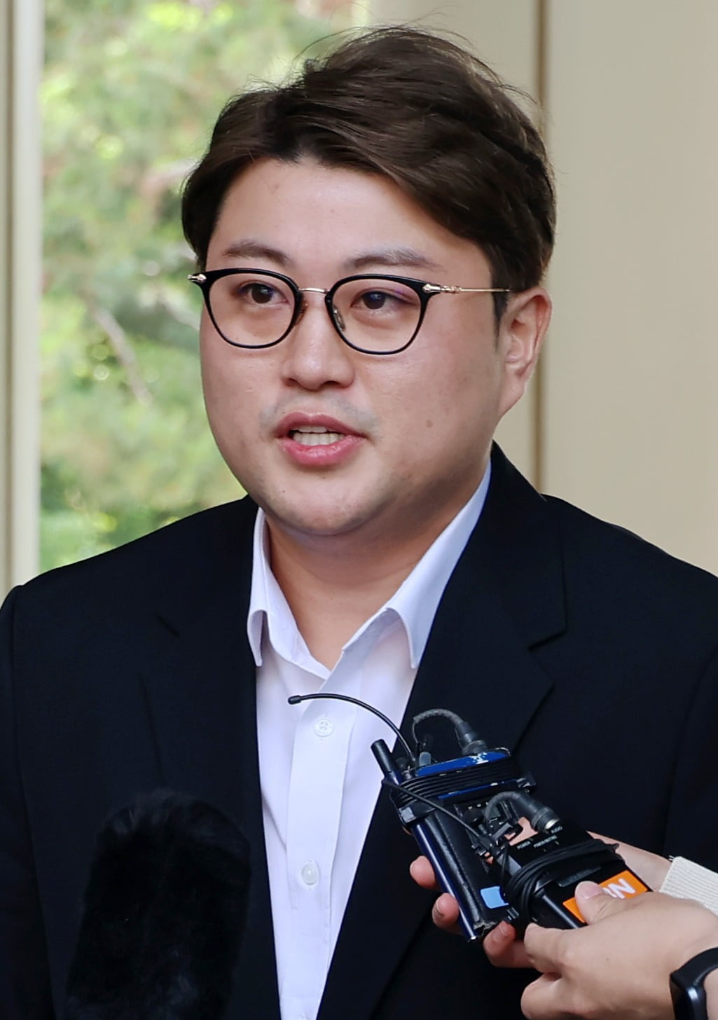 중